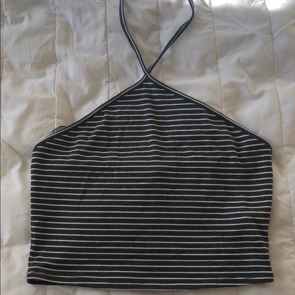 Forever 21 Tops - Forever 21 Crop Top